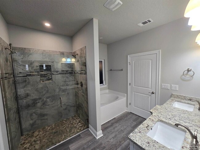 Building Photo - 5851 Anderson Ln