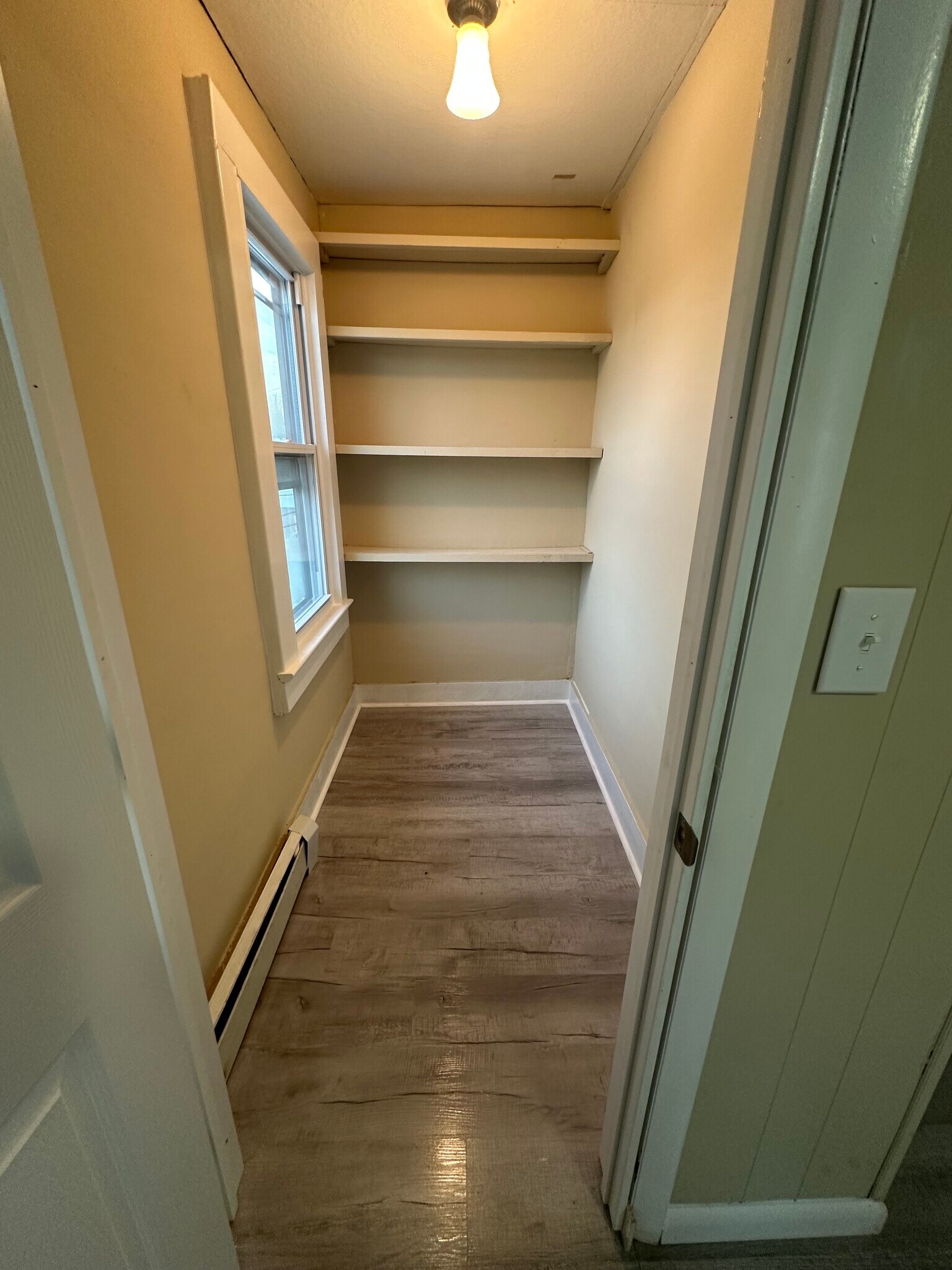 Building Photo - 207 Gorham Ave