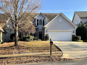 Building Photo - 1450 Independence Tr