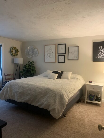 Building Photo - 12 Pratt St