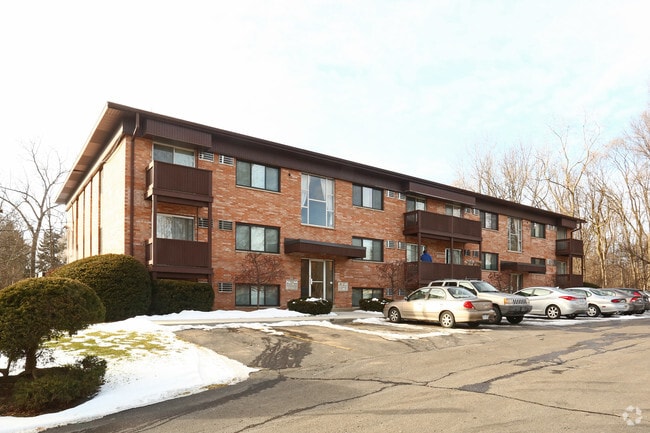 Primary Photo - 711 Burcham Apartments