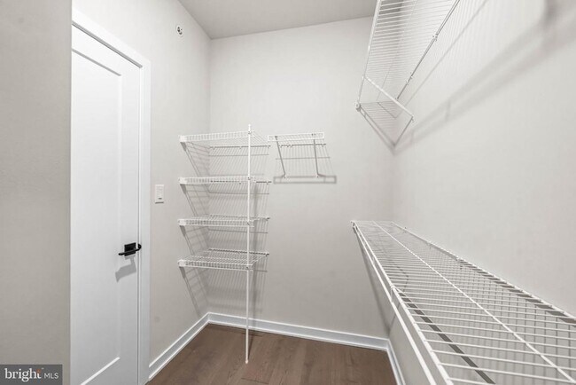 Building Photo - 315 Gilman St