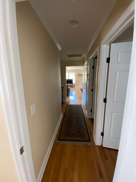Hallway from bedroom to kitchen/living room - 970 Shell Bluff Dr