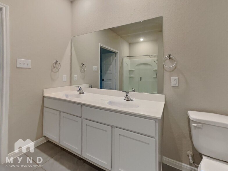 Building Photo - 6815 Titan Pk