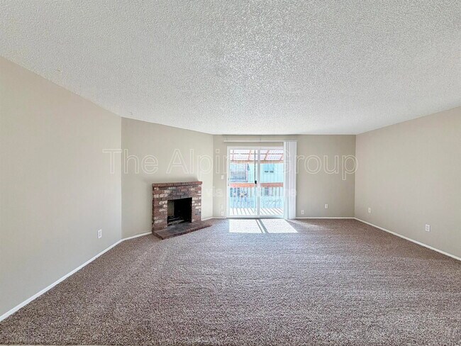 Building Photo - 12220 SW Longhorn Ln