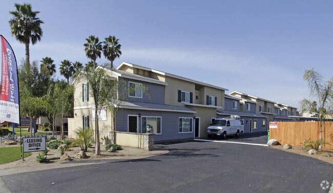 Primary Photo - Mizner Town Home Apartments