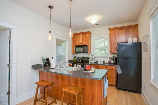 Building Photo - 4207 Wrightsville Ave