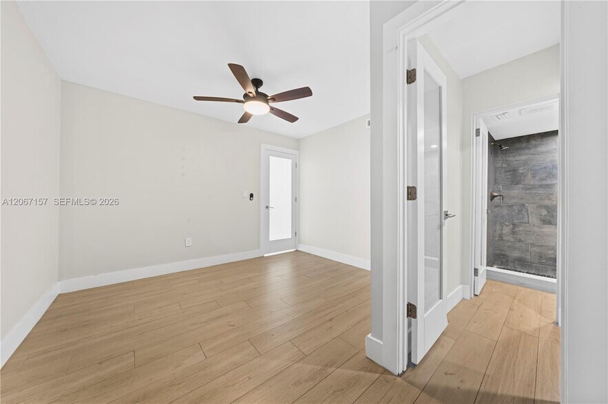 Building Photo - 6480 Miami Lakes Dr