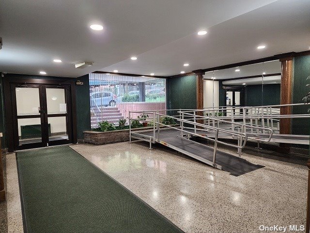 Building Photo - 102-55-102-67 67th Dr