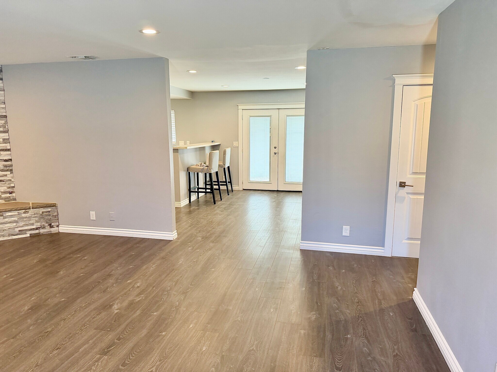Building Photo - 1017 W Casmalia St