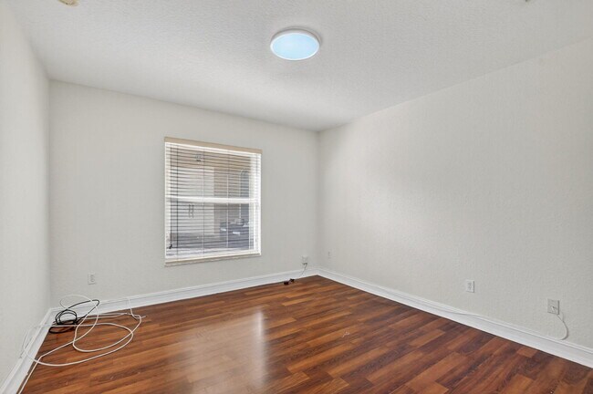 Building Photo - 8951 Morgan Landing Way