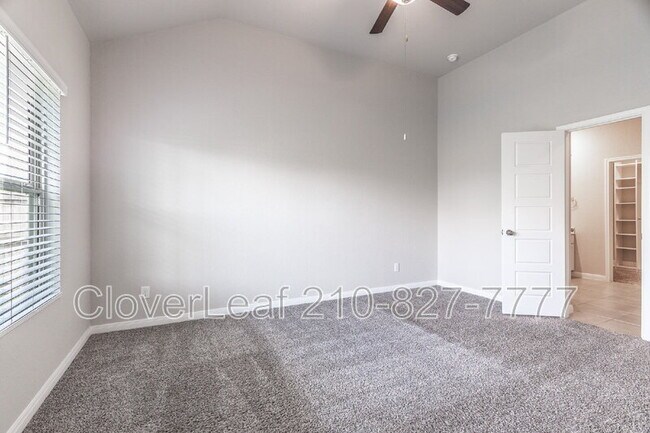 Building Photo - 940 Windflower