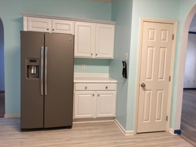 Building Photo - 537 Treymoor Lake Cir