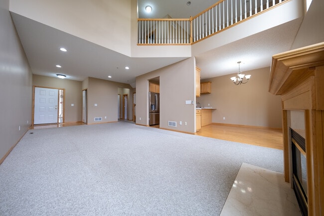 Building Photo - 4989 Archer Ln N