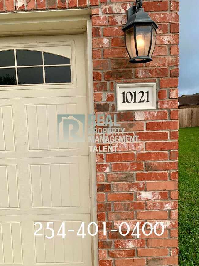 Building Photo - COMING SOON in August 2025!! 3 Bedroom 2.5...