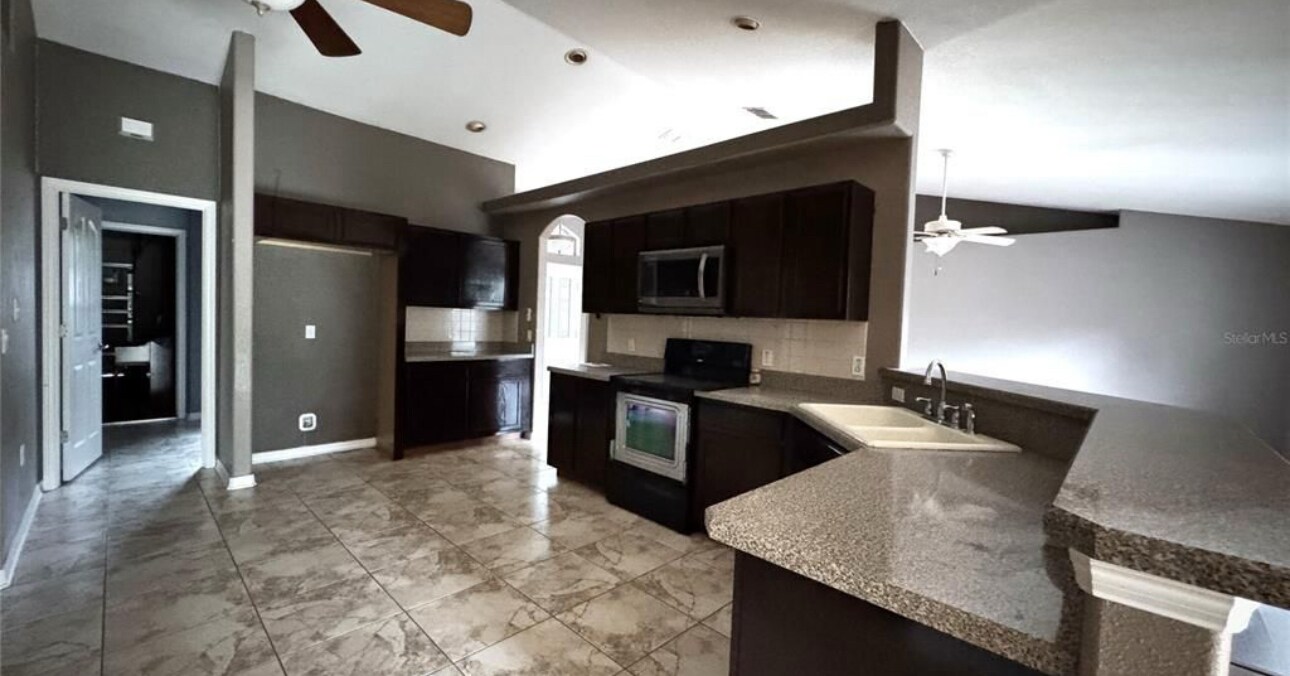 Building Photo - 13066 Painted Bunting Ave