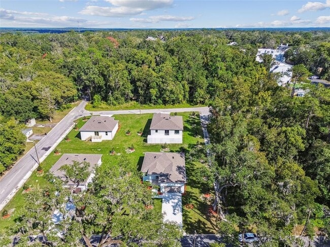 Building Photo - 300 N Lemon Ave