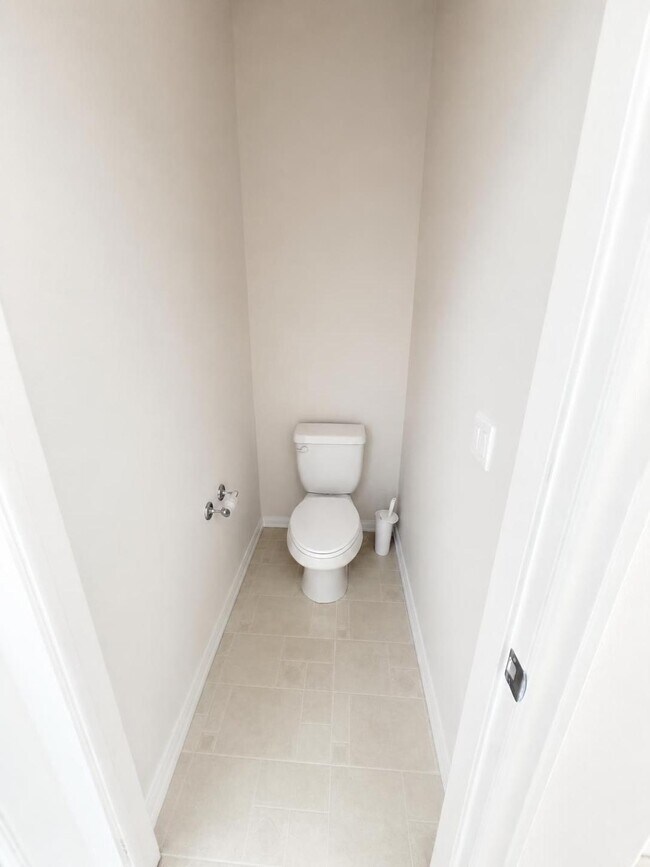 Building Photo - 542 N Chardonnay Dr
