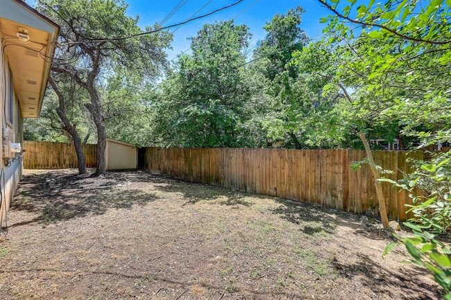 Building Photo - 13006 Moorcroft Ln