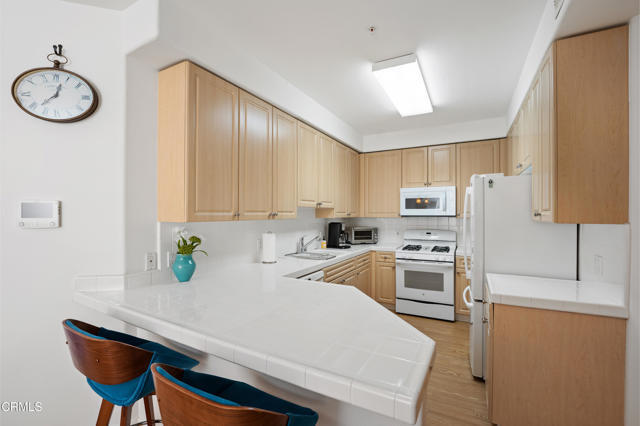 Building Photo - 436 Poli St