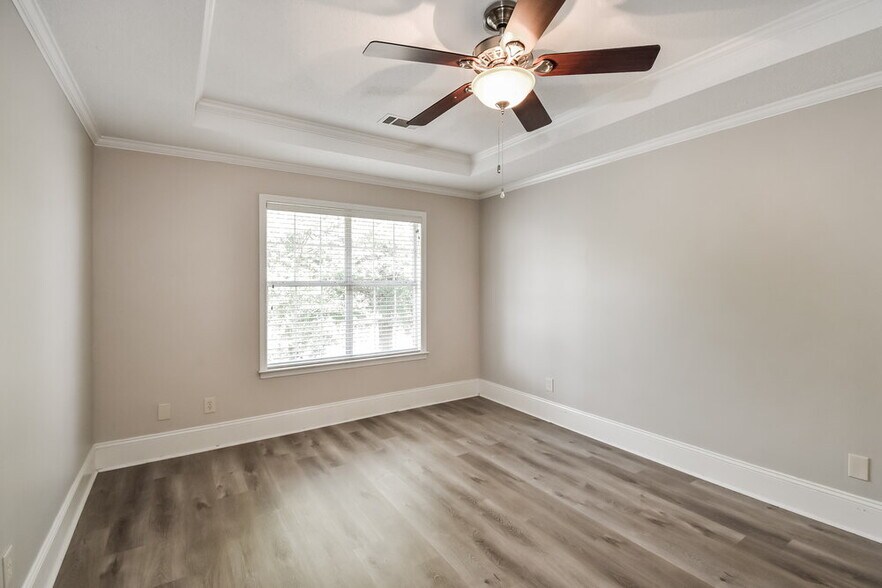 Building Photo - 6341 Fairway Heights Cove