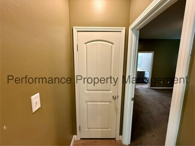 Building Photo - 7010 Olen Arnold Ave