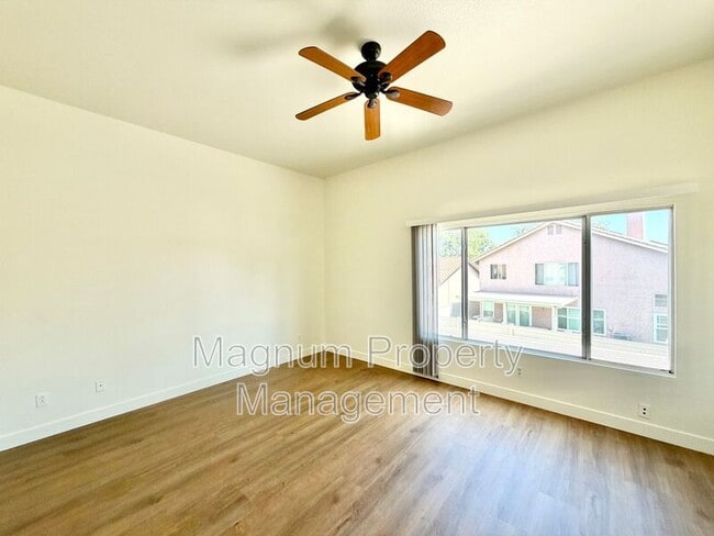 Building Photo - 15854 Pampas Ct
