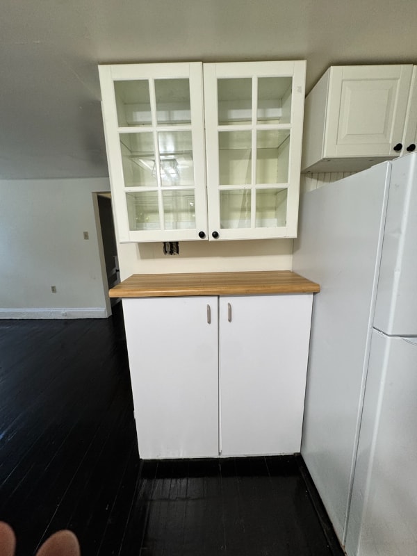 Building Photo - 751 Chislett St