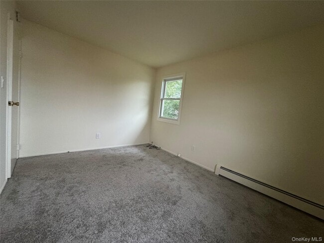 Building Photo - 6 Tredwell Ave