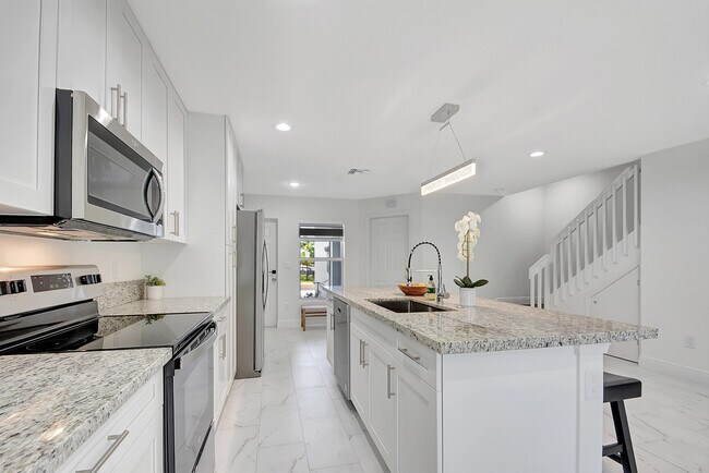 Building Photo - 3871 Patio Ct