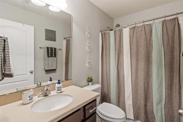 Building Photo - 269 Timberwood Dr