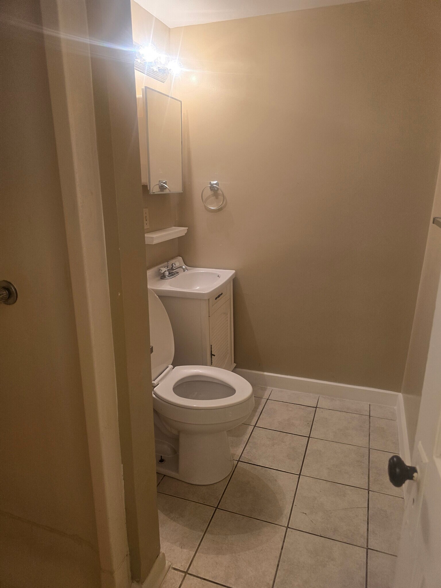 Building Photo - 708 Erie St