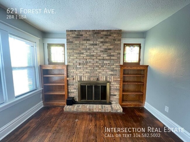 Building Photo - 621 Forest Ave