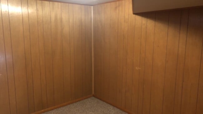 Building Photo - 468-470 NE Maiden Lane