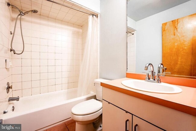 Building Photo - 763 S 8th St