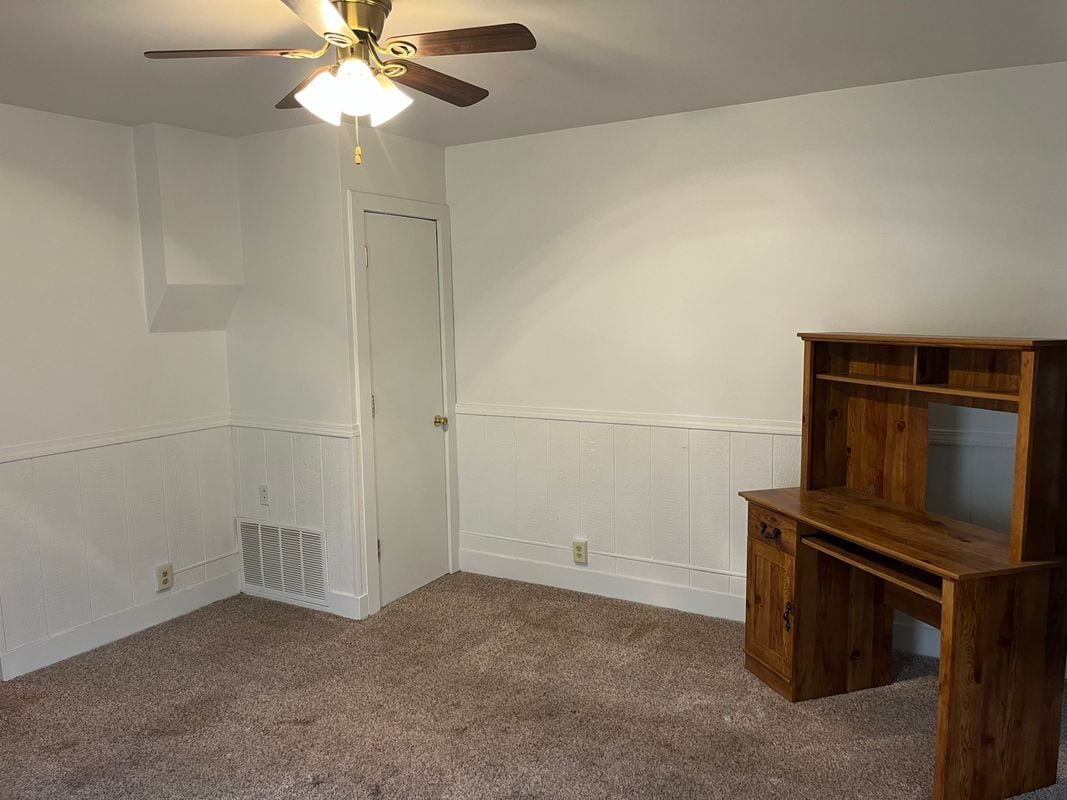 Building Photo - 313 Walnut St