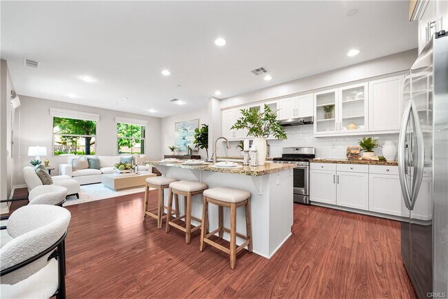 Building Photo - 172 Borrego