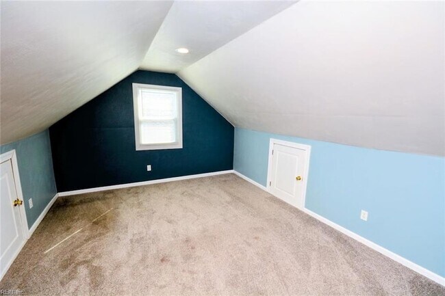 Building Photo - 1330 Monterey Ave
