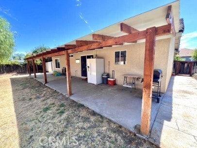 Building Photo - 23232 Trillium Dr