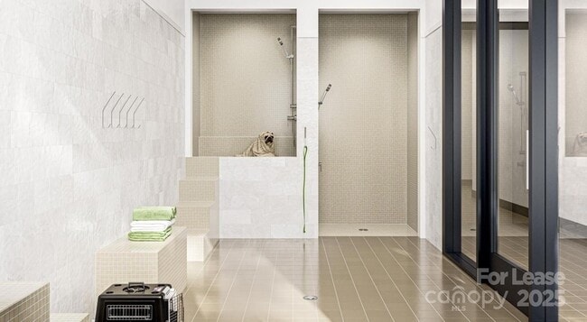 Building Photo - 255 W Bland St