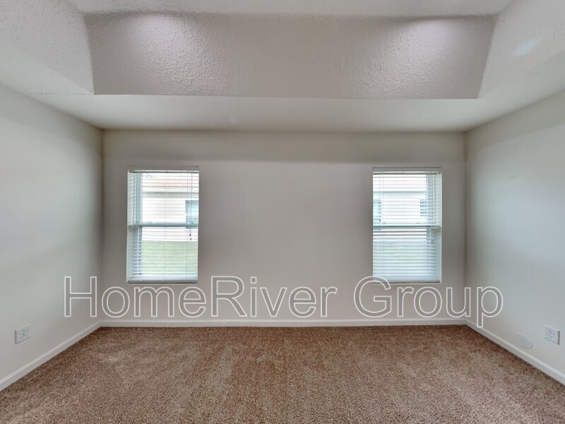 Building Photo - 4895 Creek Bluff Ln