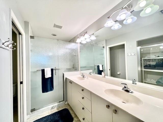 Building Photo - 2060 Matecumbe Key Rd