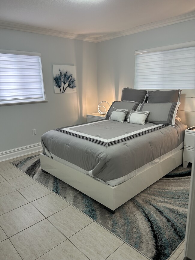 Master bed - 2598 NW 36th St