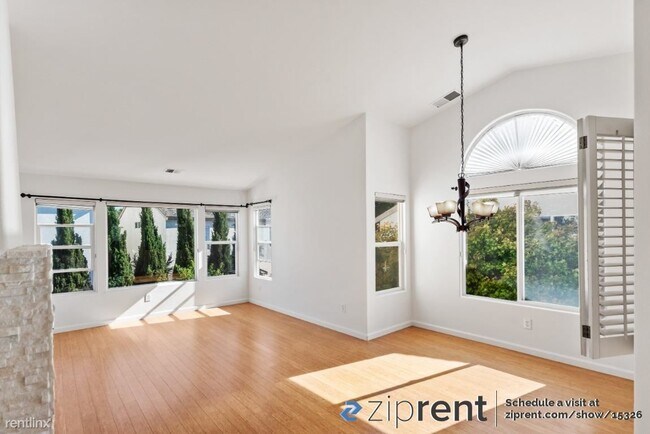 Building Photo - 3 br, 2.5 bath House - 436 Knollcrest Aven...