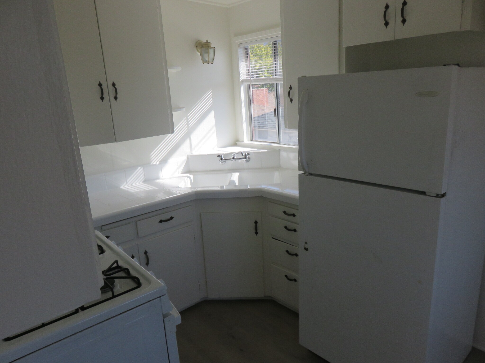 Building Photo - 2694 N Frederic St