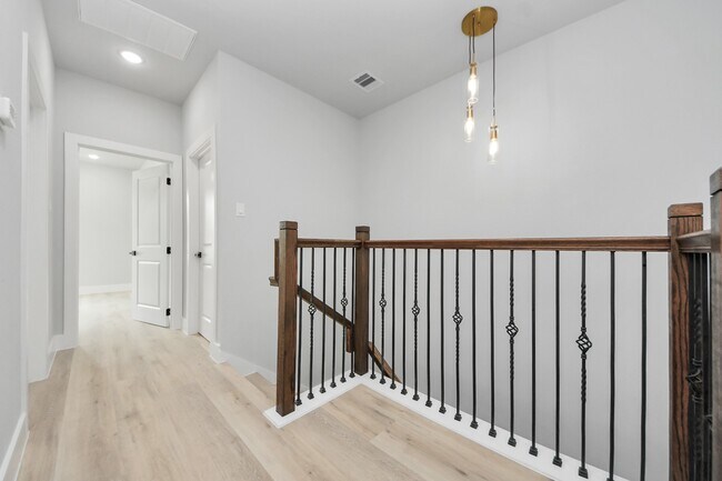 Building Photo - 6814 Del Rio St