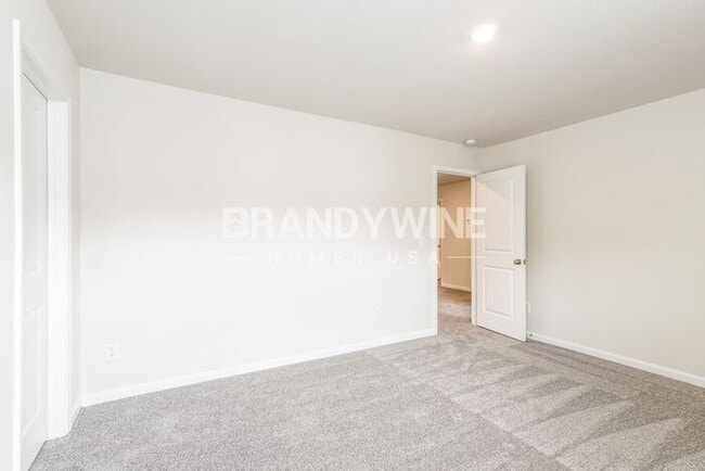 Building Photo - 640 Patmore Dr