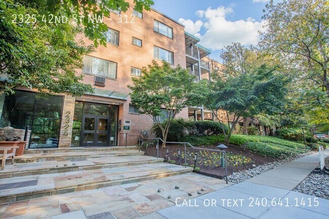 Building Photo - 2325 42nd St NW