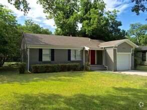 Building Photo - 3838 Eaton Dr