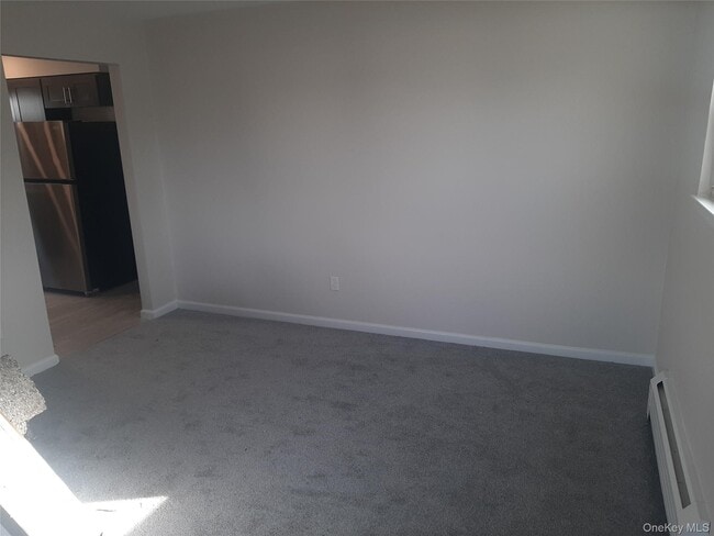 Building Photo - 121 Nassau Ln